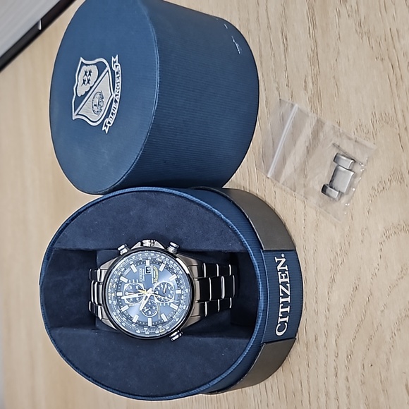 Citizen Eco-Drive World Chronograph A-T 8020-54L Blue Angel - Picture 1 of 3